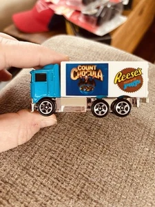 1991 Hot Wheels Promo COUNT CHOCULA REESE'S COCOA PUFFS TRUCK CEREAL - Picture 1 of 4