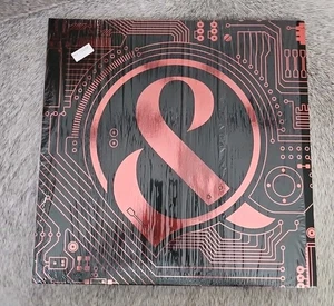 Of Mice & Men - DEFY Clear/Gold/Black color vinyl LP record In Shrink - Imagen 1 de 4