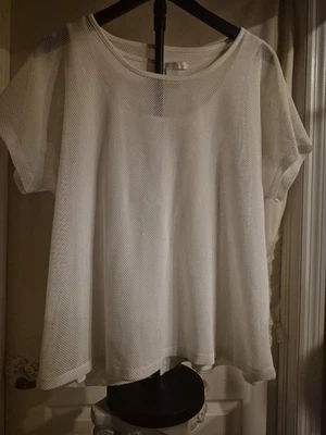 Camisa de malla blanca Foto 1 de 4