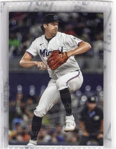 Cal Quantrill True Photo Variation 2025 Topps Update Miami Marlins - Picture 1 of 2