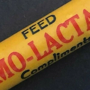 c1930's-40's "Mo-Lactas Feed Lapp Labs, Nevada, Iowa" Advertising Bullet Pencil - Bild 1 von 7