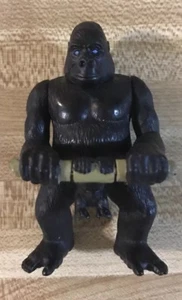 1998 McDonalds Happy Disney Animal Kingdom Spielzeug schwarzer Gorilla und Baby - Bild 1 von 3