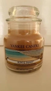 Yankee Candle 3.7oz | 104g 'Sun & Sand' small scented candle - Picture 1 of 1