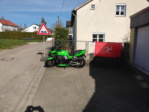 Bild 1 von 9
