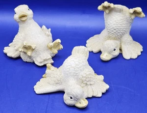 Trio of small duck figures by Sculptures U.K. about 8cm each - Picture 1 of 12