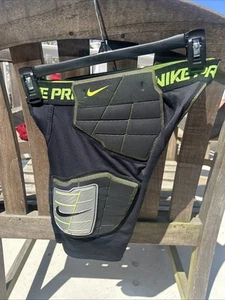 Nike Pro Combat Boy’s Sz M Football Girdle Hard Shell Thigh ~Black~ - Picture 1 of 6