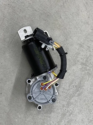 2011-20 RAM Transfer Case Gear Motor OEM# 68402358AA - Image 1 of 4