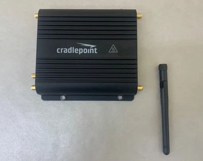 Cradlepoint IBR900-600M Cloud Managed Network Wireless Router 2 GbE (S5A749A) - Image 1 of 4