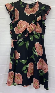 Miss Selfridge Sleeveless Floral Shift Dress sz8 Ruffle front keyhole zip back - Picture 1 of 11