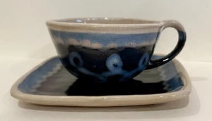 GLIDDEN Pottery MCM Cobalt Running W Cups & Saucers CK Nelson c1940s - Picture 1 of 14