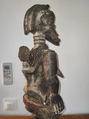 art africain ancien Statue Agnis  - Photo 1/4