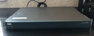 Cisco 2600 SERIES 10/100 Wired Router S26APG-12301 perfect working condition - Picture 1 of 10