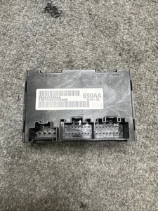 2022 Jeep Gladiator Transfer Case Control Module P68547690AA OEM ! - Picture 1 of 5