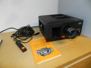 Zeiss Ikon S250 autofokus Diaprojektor - Bild 1 von 13