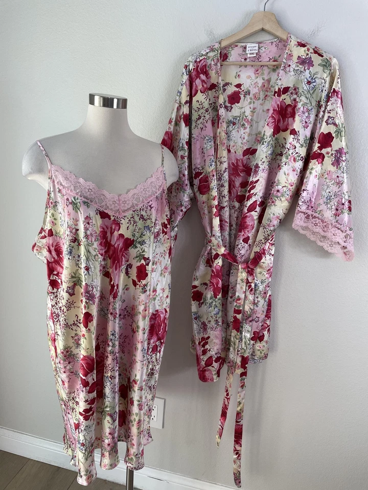 Conjunto de bata Gilligan O'Malley para mujer XXXL rosa floral satinado encaje ribete salón Foto 1 de 4