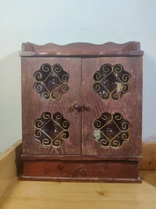 1970s VTG Wooden Spice Rack with 13 Glass Bottles 2 Doors + Drawer Wall Hanging - Picture 1 of 4