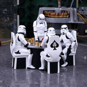Star Wars Diorama Soldado Imperial Poker Cara 18 CM Figura Nemesis Now 141783 - Imagen 1 de 3