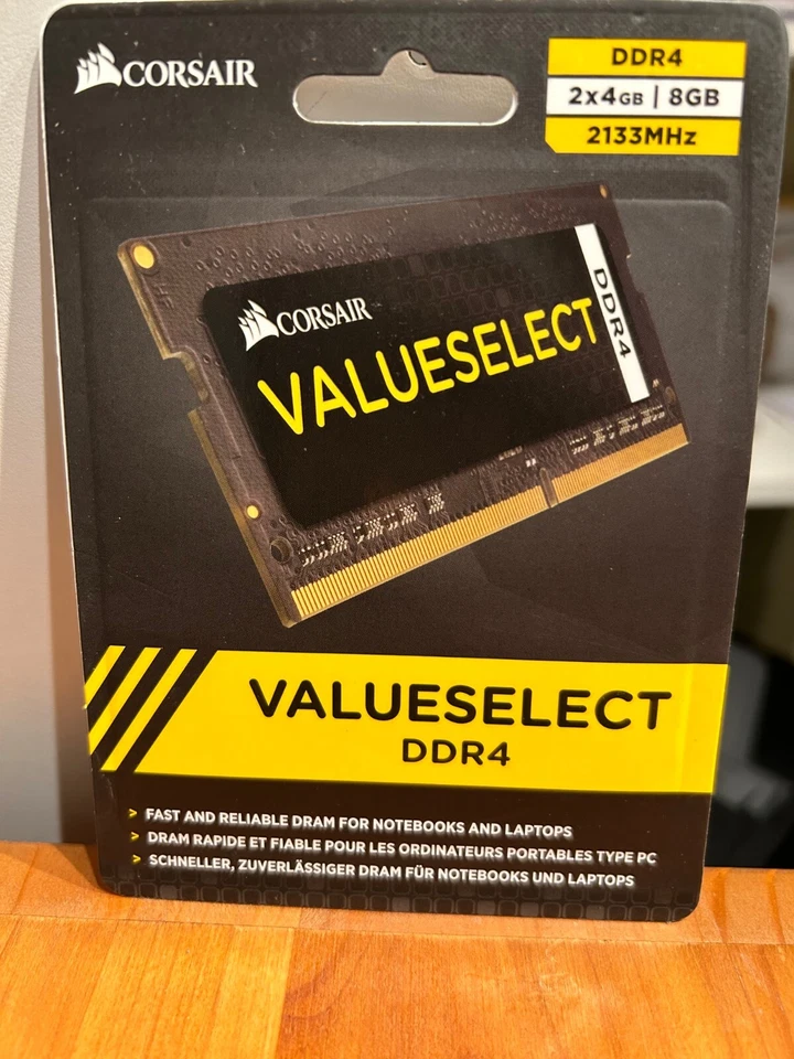 CORSAIR VALUE SELECT 8GB 2x4GB DDR4 2133MHZ. NEW IN SEALED PACKAGE - Image 1 of 1