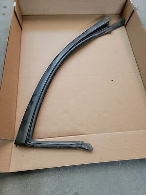 Infiniti G37 2011 cupé pasajero derecho moldura de pilar OEM Foto 1 de 4