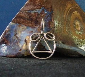 Sterling Silver Alcoholics Anonymous AA Symbol New Pair of Glasses Pendant 828 - Picture 1 of 1