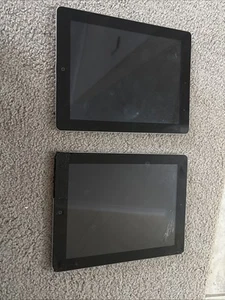 2 * Apple iPads, 2nd And 4th Gen Wifi For parts Not Working Bulk Lot Silver - Picture 1 of 10