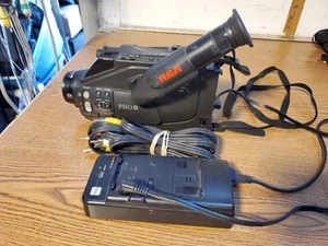 RCA PRO808A Pro8 8X ZOOM 8mm Transfer Video Cassette Camcorder Camera Working - Picture 1 of 10