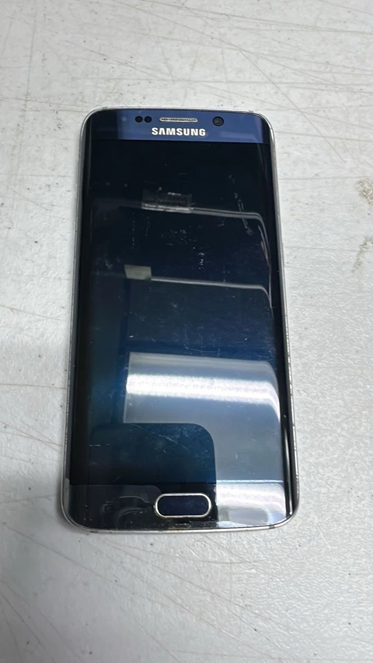 Samsung Galaxy S6 Edge Verizon Not Turning on for Parts Only - Image 1 of 3