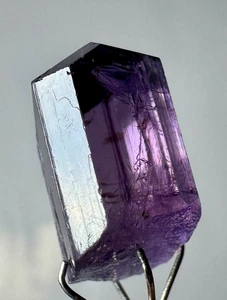 11 Karat außergewöhnlicher violetter lila Skapolith sauberer transparenter Kristall @ AFG - Bild 1 von 16