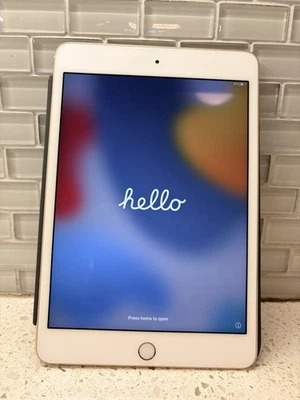 Apple iPad mini 4 Wi-Fi 128GB Roségold Tablet - Bild 1 von 4