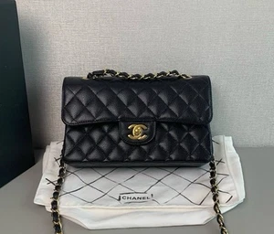 Chanel Classic Flap Small - Picture 1 of 4