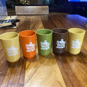 Juego de 5 vasos Rubbermaid irrompibles 8 oz vintage 1976 cepillo hilo dental Cepacol J3054 - Imagen 1 de 19