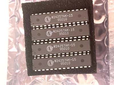 SET OF 4 NEW WINBOND W24257AK-15 CACHE MEMORY FOR MOTHERBOARDS RM3-TOPRK USA - Image 1 of 3