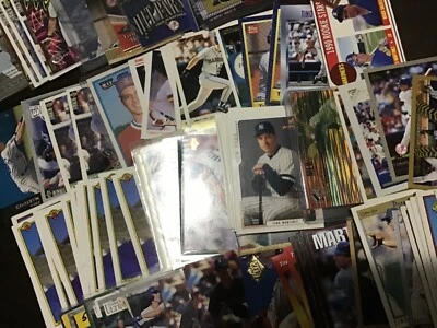 TINO MARTÍNEZ Oddball Insert & Regular issue Baseball YANKEES YOU CHOOSE - Image 1 of 4