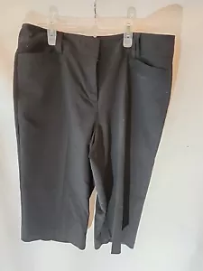 Larry Levine Womens Shorts Black Stretch Bermuda Size 12 - Picture 1 of 5
