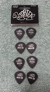 Dunlop 482P1.14 Tortex Pitch Black Jazz III Picks 1.14mm (8 Pack) (5003) - Picture 1 of 3