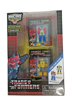 World's Smallest Transformers OPTIMUS PRIME Bumblebee  1¼  Micro Action Figure - Image 1 of 4