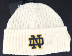 NUOVO berretto Notre Dame University Fighting Irish Under Armour crema maglia adulto sistema operativo - Foto 1 di 9