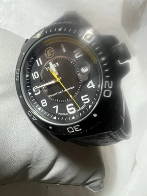 timex expedition Perpetual Calendar,T45541,Indiglo 100M,42mm, men’s watch,BL/Ton - Image 1 of 4