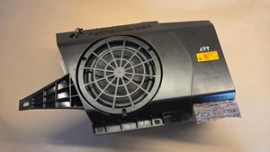 Subwoofer Harmann Kardon für Mercedes E Klasse W211 A2118202902 - Bild 1 von 4