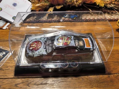 1999 1:24 Bill Elliott McDonald’s Win A Million Racing Champions Authentics/5000 - Image 1 of 4