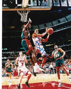 RON HARPER CHICAGO BULLS ACTION SIGNED 8x10 - Picture 1 of 1