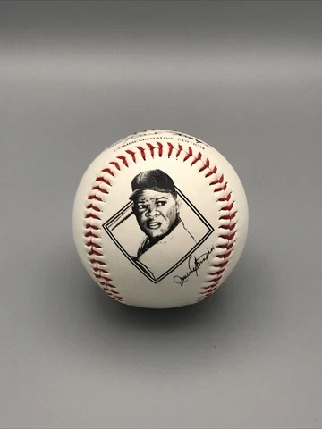 Willie Mays AVON Commemorative Edition Baseball San Francisco Giants Cover