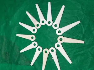 NOS STIHL PolyCut Replacement Blades 15ea. - 4111 007 1001 - Picture 1 of 3