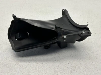 14-23 HARLEY TOURING ROAD GLIDE CONDUCTO DE ADMISIÓN DE AIRE IZQUIERDO 29200070 Foto 1 de 4