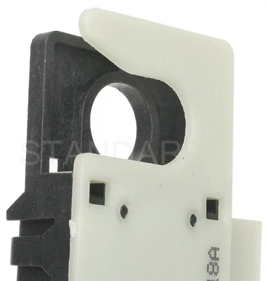 Nuevo interruptor de luz de freno SMP para GMC Envoy XL 2002-2006 Foto 1 de 4