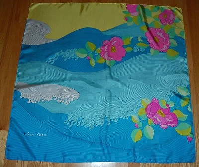 Bufanda cuadrada de seda Hanae Mori flores de cerezo ondas florales museo de arte Hokusai 34" Foto 1 de 4