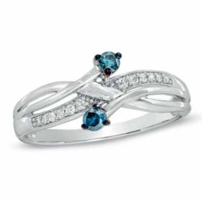 Anel de ouro branco 10K com diamante azul e branco Cherished Promise 1/5 ct aprimorado - Imagem 1 de 2