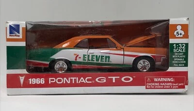 7 Eleven 1966 Pontiac GTO Orange/Green - Image 1 of 4