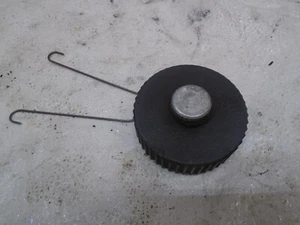 1976 CHRYSLER 54HC 5HP VENTED FUEL FILLER CAP FA427251 OUTBOARD BOAT MOTOR - Picture 1 of 3