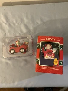 1992 Enesco Ornamento di Natale vigilia di Natale-Mergency con scatola Illumina VINTAGE - Foto 1 di 3